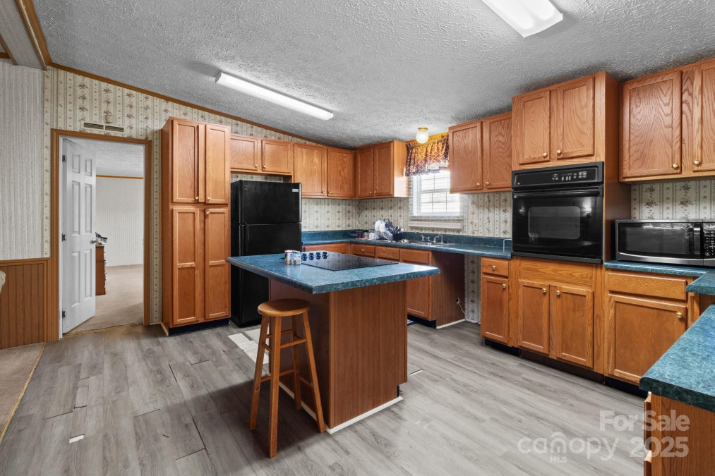 145 Mccreek Dr China Grove, NC 28023