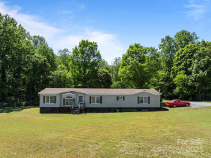 145 Mccreek Dr China Grove, NC 28023