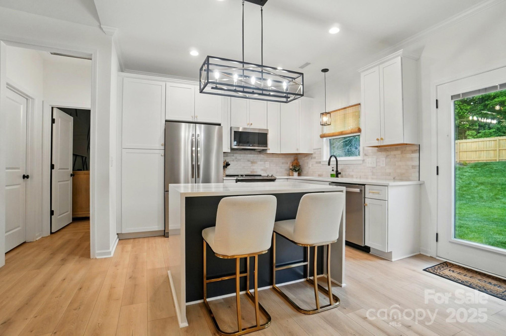 1212 Mason Way Mount Holly, NC 28120