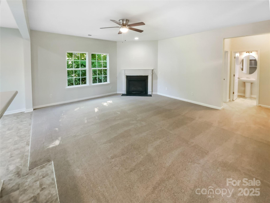 3510 Heathcott Cir Charlotte, NC 28262