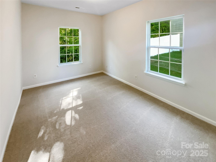 3510 Heathcott Cir Charlotte, NC 28262