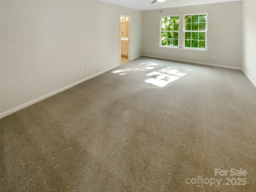 3510 Heathcott Cir Charlotte, NC 28262