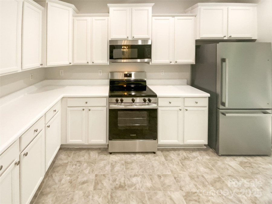 3510 Heathcott Cir Charlotte, NC 28262