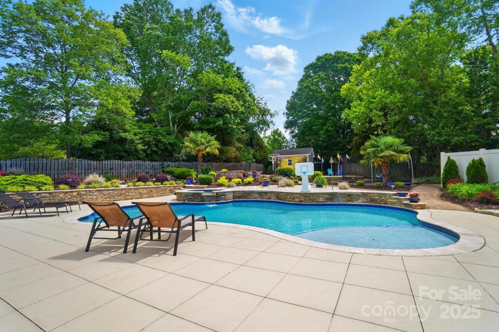 10223 Willingham Rd Huntersville, NC 28078