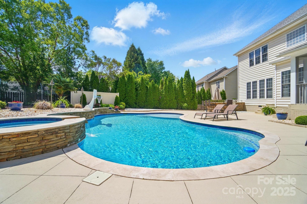 10223 Willingham Rd Huntersville, NC 28078