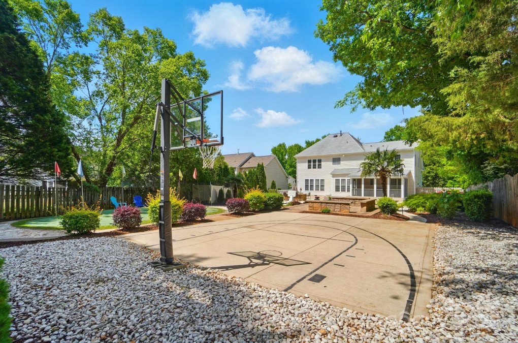 10223 Willingham Rd Huntersville, NC 28078