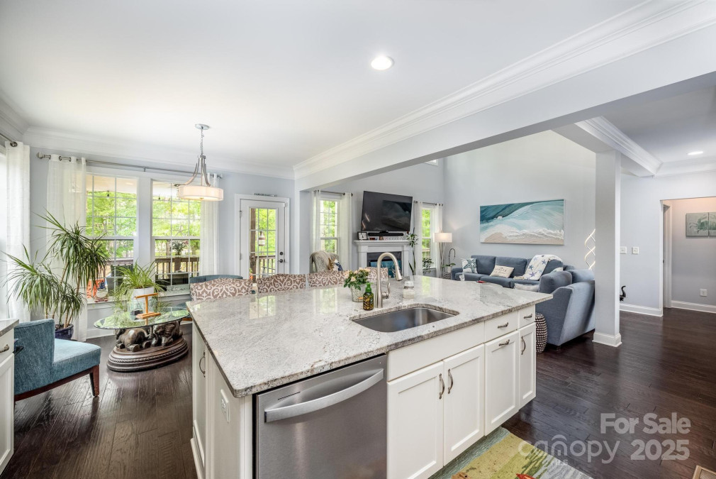 3992 Blue Dory Ln Denver, NC 28037