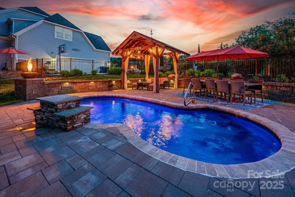 3992 Blue Dory Ln Denver, NC 28037
