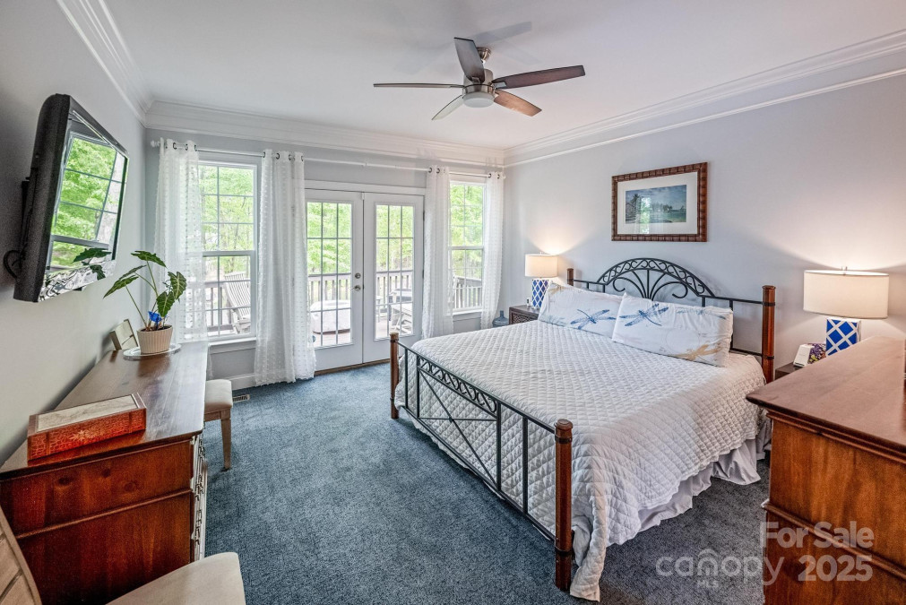 3992 Blue Dory Ln Denver, NC 28037