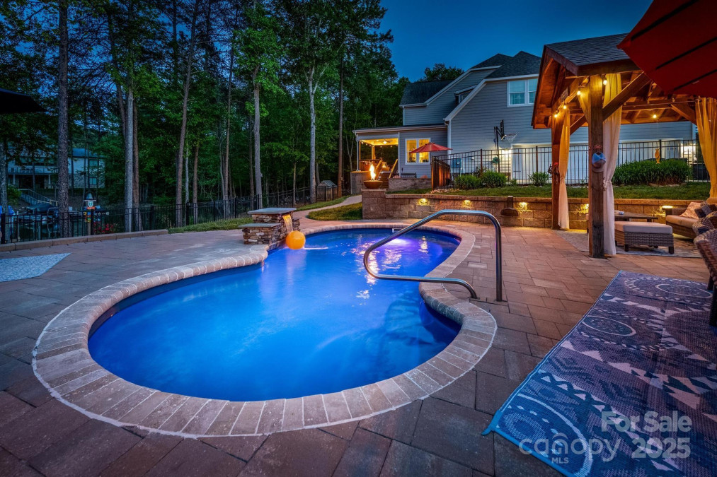 3992 Blue Dory Ln Denver, NC 28037