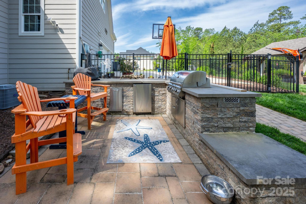 3992 Blue Dory Ln Denver, NC 28037