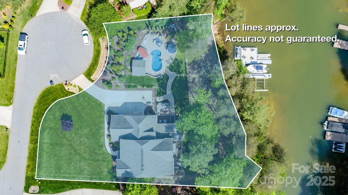 3992 Blue Dory Ln Denver, NC 28037