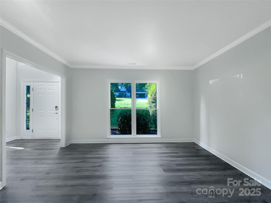 628 Highland Ridge Rd Mooresville, NC 28115
