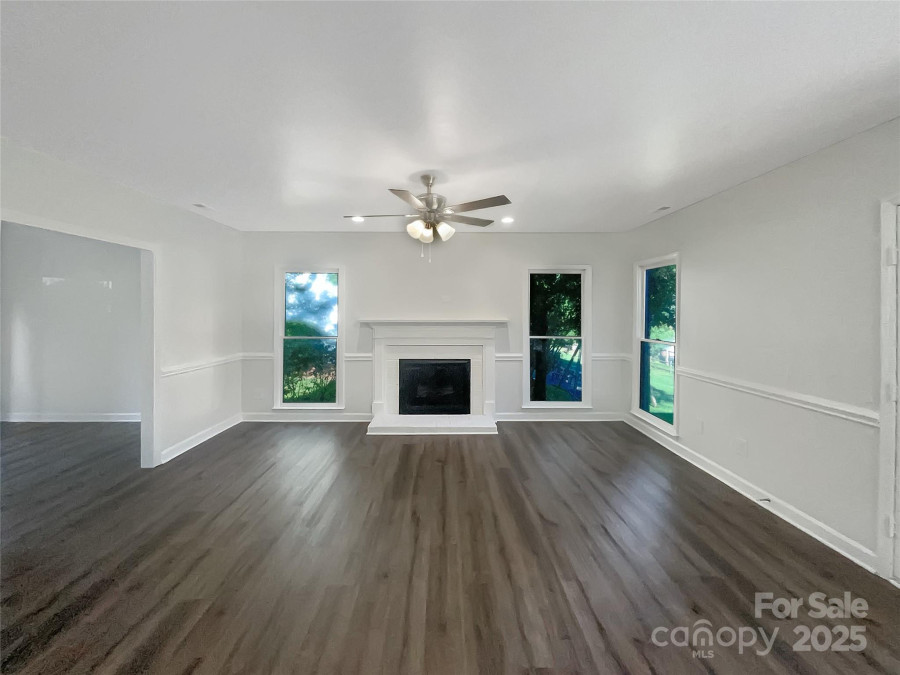628 Highland Ridge Rd Mooresville, NC 28115
