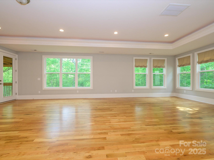 7324 Leharne Dr Charlotte, NC 28270