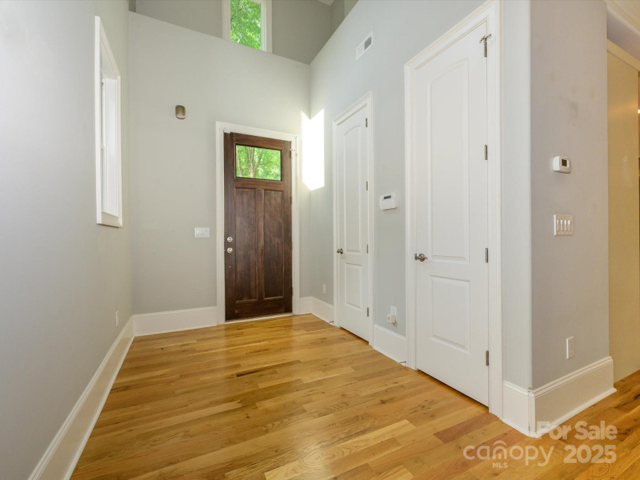 7324 Leharne Dr Charlotte, NC 28270