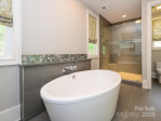 7324 Leharne Dr Charlotte, NC 28270
