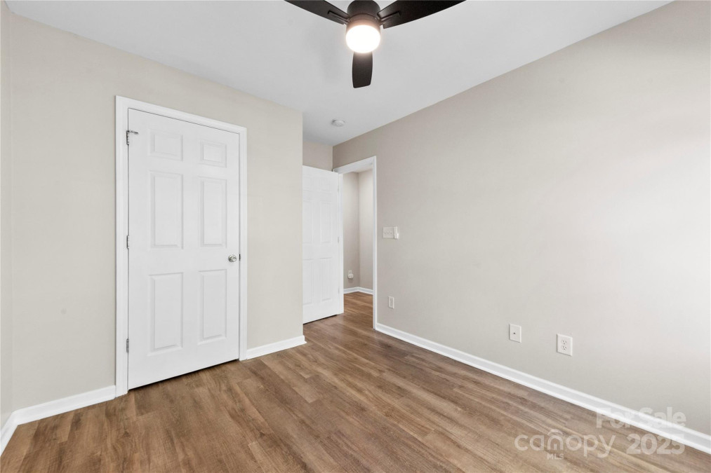 12536 Hennigan Place Ln Charlotte, NC 28214
