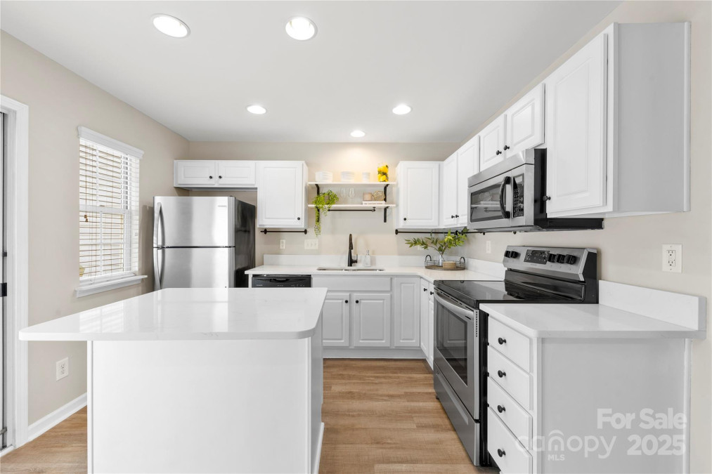 12536 Hennigan Place Ln Charlotte, NC 28214