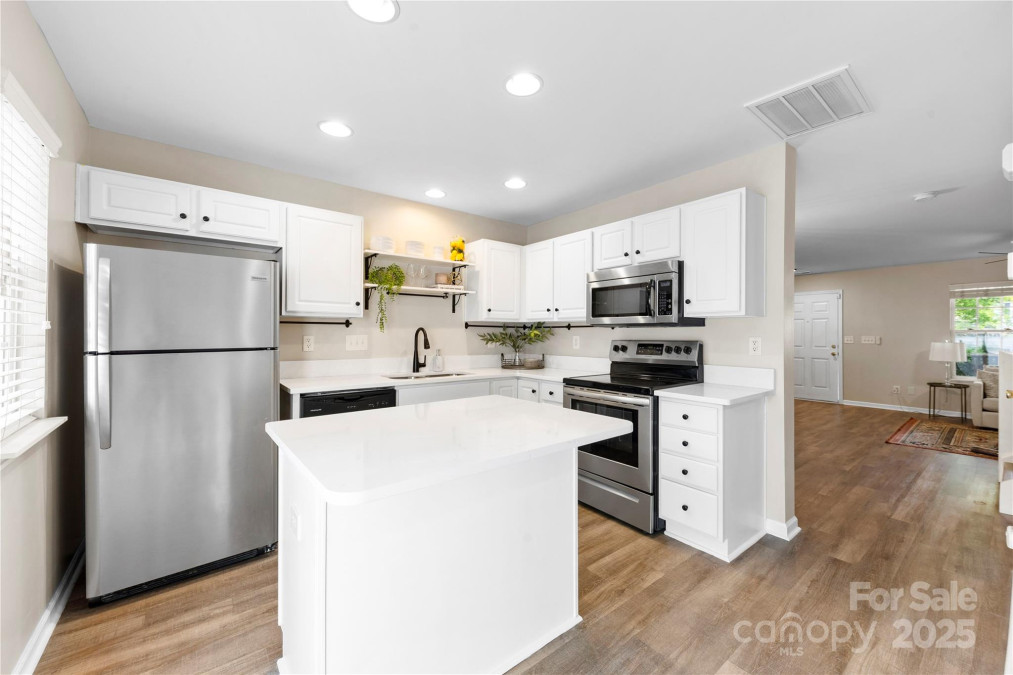 12536 Hennigan Place Ln Charlotte, NC 28214