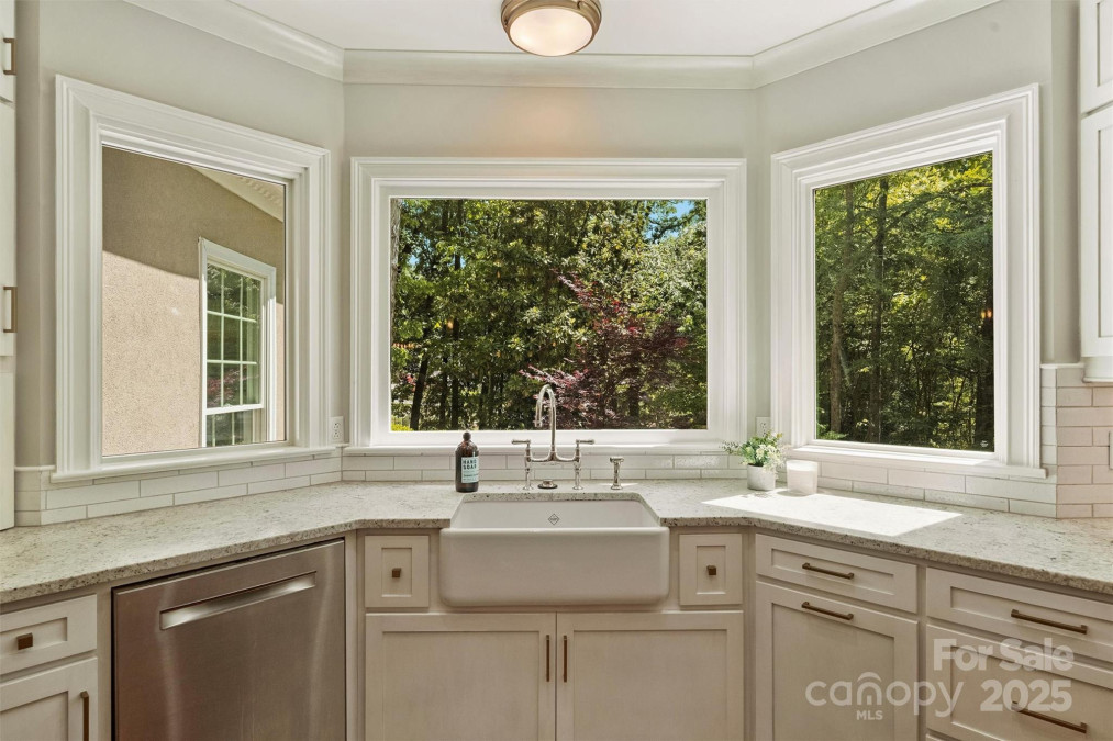 9526 Greyson Ridge Dr Charlotte, NC 28277