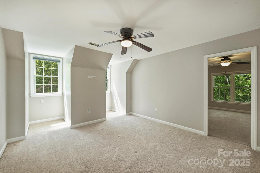 9526 Greyson Ridge Dr Charlotte, NC 28277