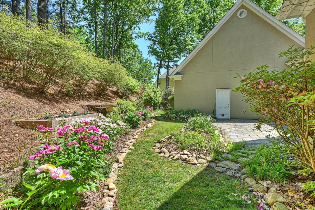 9526 Greyson Ridge Dr Charlotte, NC 28277