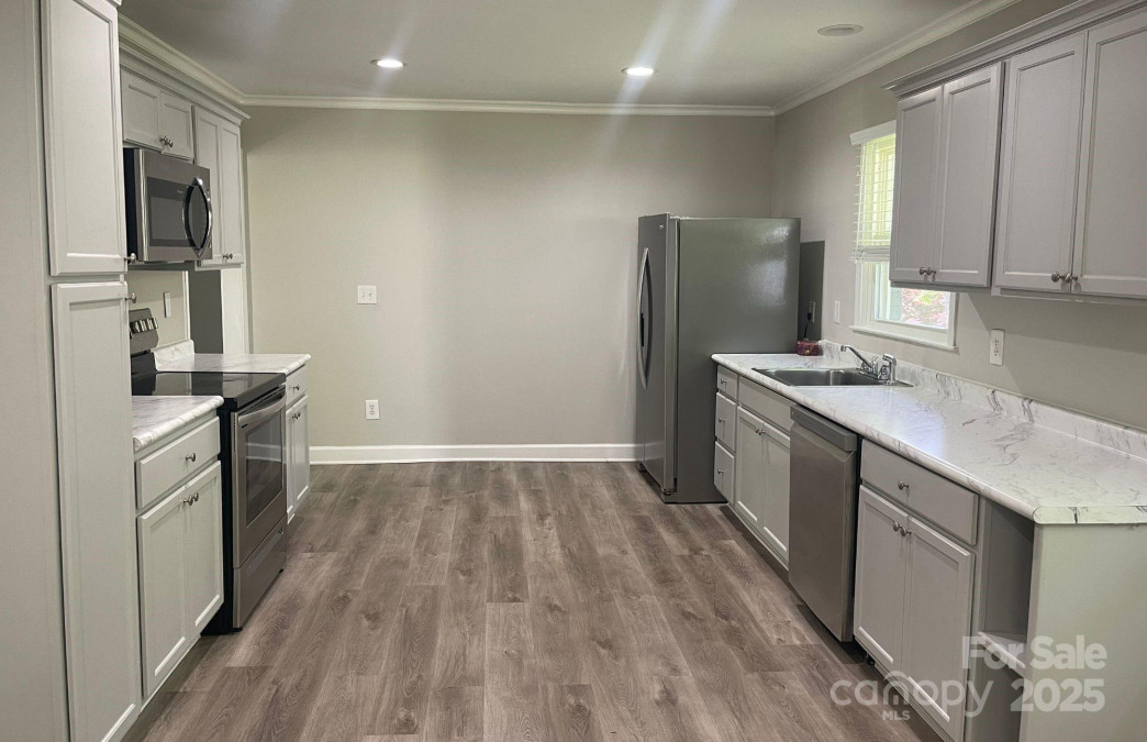 2322 Hedgewood Cir Gastonia, NC 28052