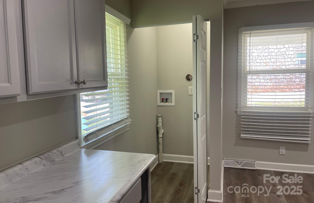2322 Hedgewood Cir Gastonia, NC 28052