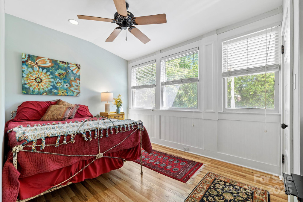 116 Mulberry St Statesville, NC 28677
