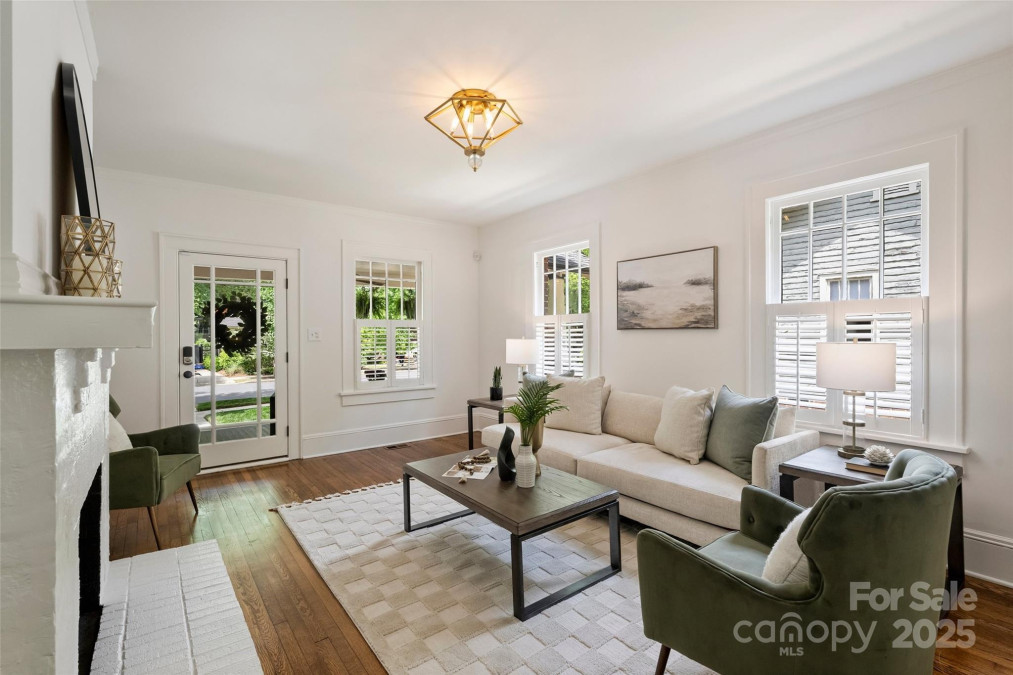 1804 Thomas Ave Charlotte, NC 28205