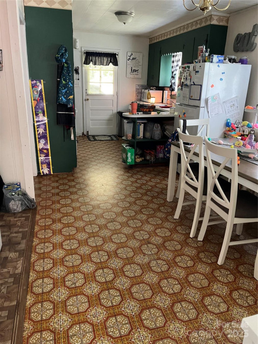 4924 Sugar Hill Rd Marion, NC 28752