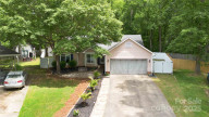 6736 Raeburn Ln Charlotte, NC 28227