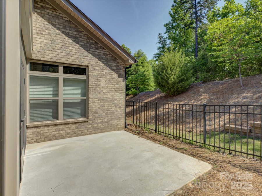 3002 Portico Pl Tega Cay, SC 29708