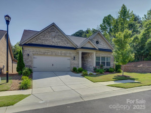 3002 Portico Pl Tega Cay, SC 29708