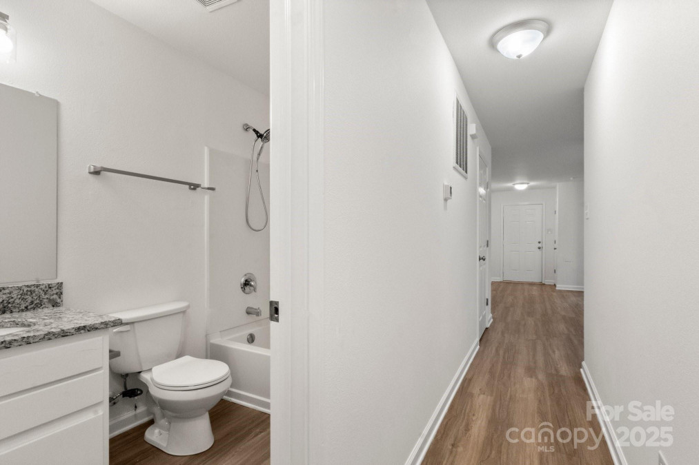 7616 Monarch Birch Ln Charlotte, NC 28215