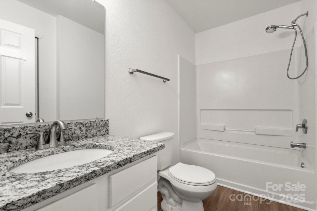 7616 Monarch Birch Ln Charlotte, NC 28215