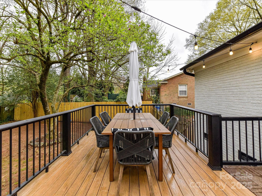 2816 Eastport Rd Charlotte, NC 28205
