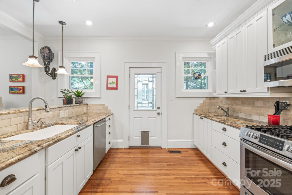 1822 Hall Ave Charlotte, NC 28205