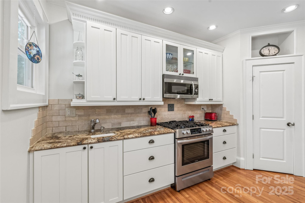 1822 Hall Ave Charlotte, NC 28205