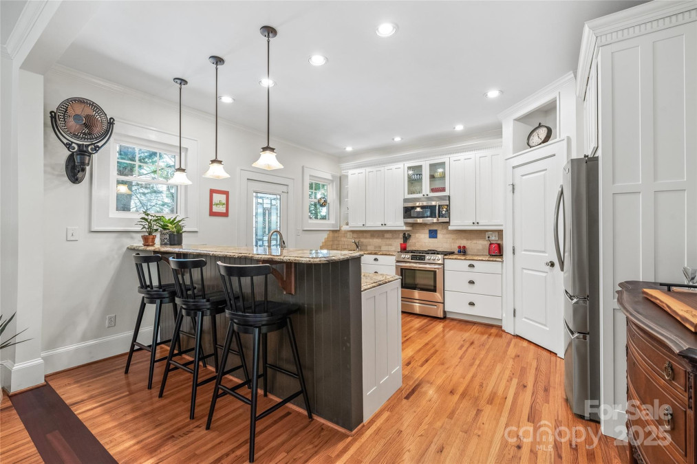 1822 Hall Ave Charlotte, NC 28205
