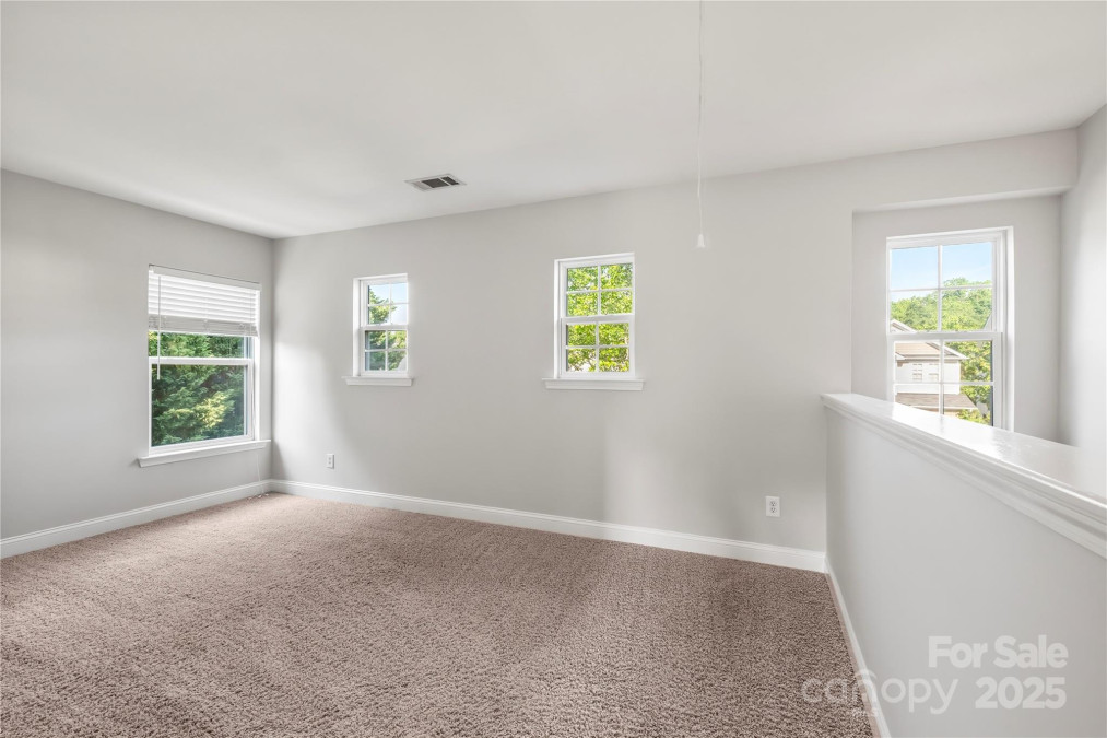 9414 Seamill Rd Charlotte, NC 28278