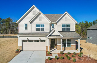2008 Waxhaw Crossing Dr Waxhaw, NC 28205