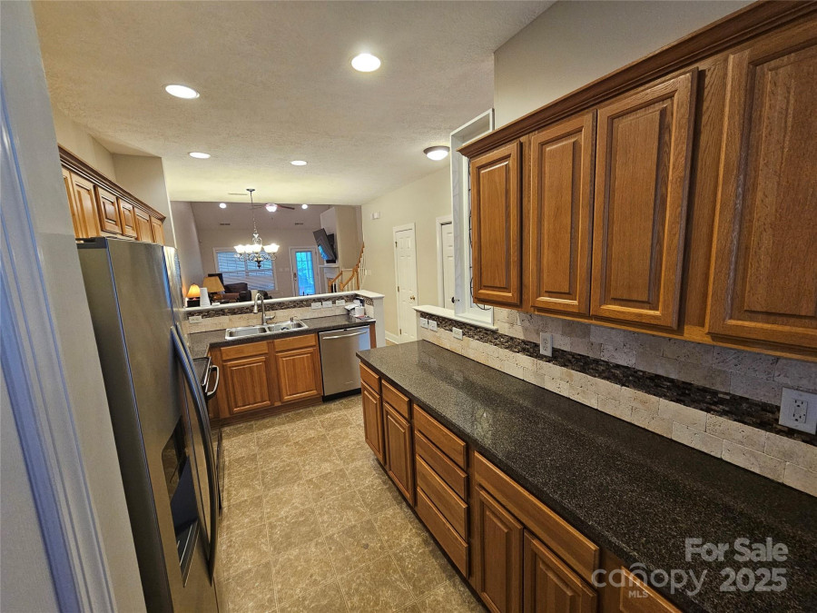 2026 Talbot Ln Hickory, NC 28602