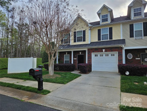2026 Talbot Ln Hickory, NC 28602