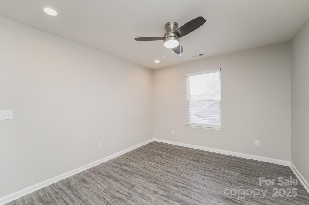 9127 Colwick Hill Ln Charlotte, NC 28215