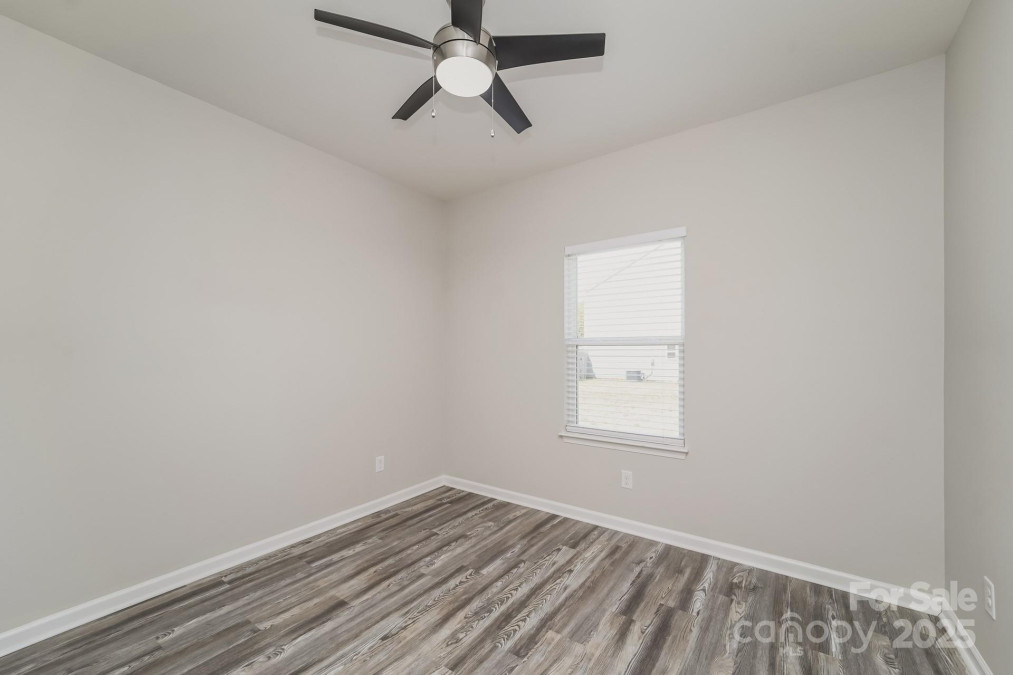 9127 Colwick Hill Ln Charlotte, NC 28215