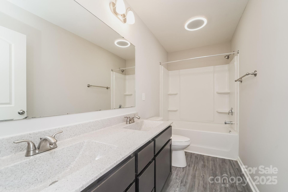 9127 Colwick Hill Ln Charlotte, NC 28215