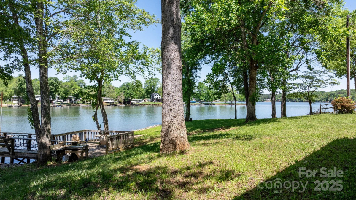 4599 B & C Dr Catawba, NC 28609