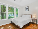 989 Thorncrest Ct Fletcher, NC 28732